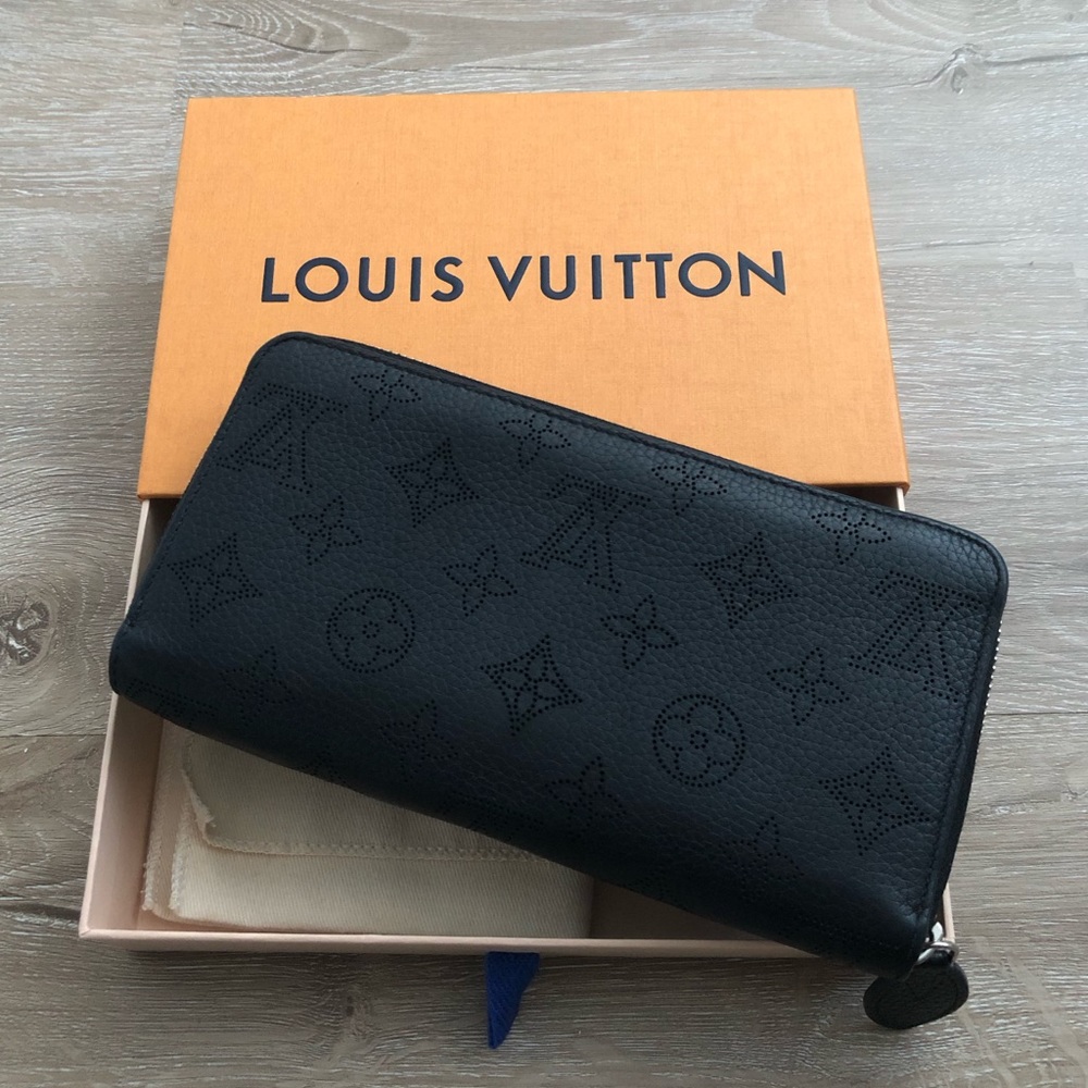 Louis Vuitton Perforated Monogram Calfskin Zippy Wallet